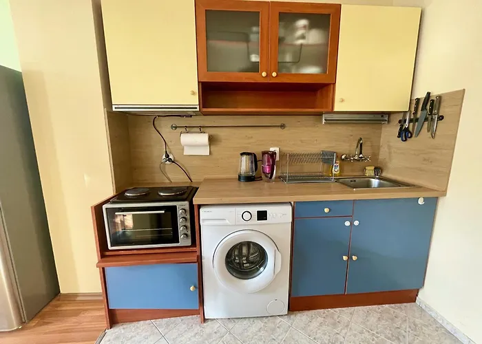 アパート Charming Urban Retreat In